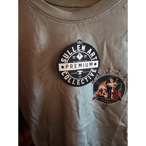 Sullen Art Collective T Shirt One Rose Graphic Pin Up Girl Sea Foam Small A125 - Picture 5 of 6